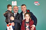 TÜYAP Fuarına Katılan Erhan Usta'ya İlgi