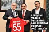 Samsun Büyükşehir Belediyesi Samsunspor forması dağıttı