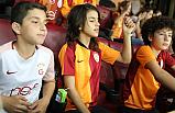 Derbiyi, Galatasaray'ın Tahsis Ettiği Locadan İzladiler