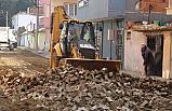 Ceyhan Sokakta Yol Yenileme Çalışmaları Başladı