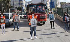 Atakum balkonlarında 23 Nisan coşkusu