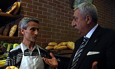 Bendevi Palandöken; Artan Alışverişler İsrafa Yol Açmamalıdır
