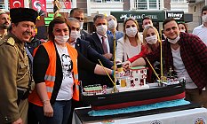 Atakum cadde ve sokaklarında 19 Mayıs kutlaması