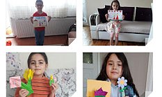 GAZİOSMANPAŞALI ÖĞRENCİLER ANNELERİNİ UNUTMADI