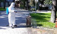 Manisa'da Parklar ve Banklar Dezenfekte Edildi