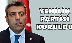 Yenilik Partisi Kuruldu (Öztürk Yılmaz Kimdir)