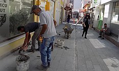 TARİHÎ BEDESTEN' DE BAZALT TAŞI ÇALIŞMASI