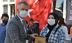 19 Mayıs Belediyesinden 300 Öğrenciye Tablet
