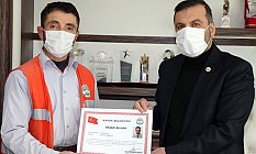 Başkan Sarıcaoğlu, Başarılı Personeli Ödüllendiriyor