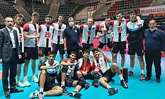 Jeopark Kula Belediyespor, Lideri Devirdi