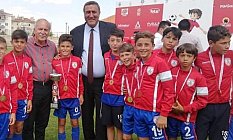 Gürer: 282.605 futbolcu 10 aydır sahalardan uzak