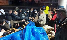 Canikli İş İnsanı Erdoğan 800 çuval patatesi ücretsiz dağıttı