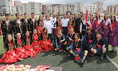 Atakum Belediyesi Halk Oyunları Topluluğu Türkiye’yi tanıtacak