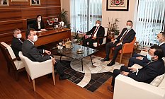 Ak Parti Samsun Teşkilatından Çiğdem Karaaslan'a Ziyaret