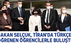 Millî Eğitim Bakanı Ziya Selçuk, Tiran'da Öğrencilerle Bir Araya Geldi