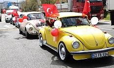 Fatsa Sokaklarında 23 Nisan Konvoyu