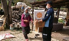Pandemi Sürecinde de Yoksulun Yanında Muhtacın Hizmetindeyiz