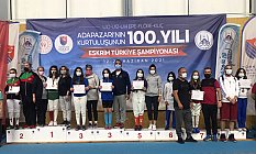 Eskrimde İlk Turnuvada İlk Şampiyonluk