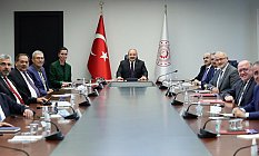 Ak Parti Samsun Heyeti Ankara'da Şehrin Yatırımlarını Konuştu