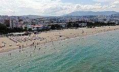 Mavi bayraklı plajlar doldu