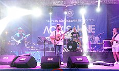Atakum’da açık havada müzik şöleni