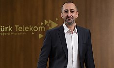Türk Telekom’dan eğitime 10 bin tablet desteği