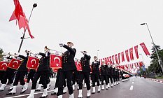 VATAN CADDESİ’NDE 98’NCİ YIL COŞKUSU