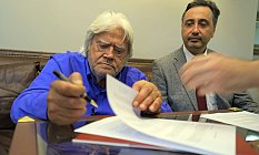 Cüneyt Arkın, Milli Mücadelesini Verenlere Omuzdaş Olmalıyız