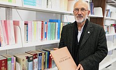 Faruk Sönmez, 30 yıllık arşivini İlkadım Belediyesi'ne bağışladı