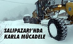 Salıpazarı ilçesinde ekipler karla mücadele ediyor