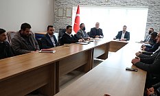 Sarıcaoğlu, Belediye Başkan Yardımcıları ve birim müdürleri ile bir araya geldi