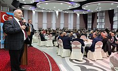 İLKADIM BELEDİYESİ ÇALIŞANLARI İFTAR SOFRASINDA