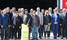 Manisa'da Üreticilere Gübreleri Dağıtıldı
