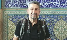 Tarihçi Rıdvan Şükür, Şeyh Lütfullah camisini fotoğrafladı